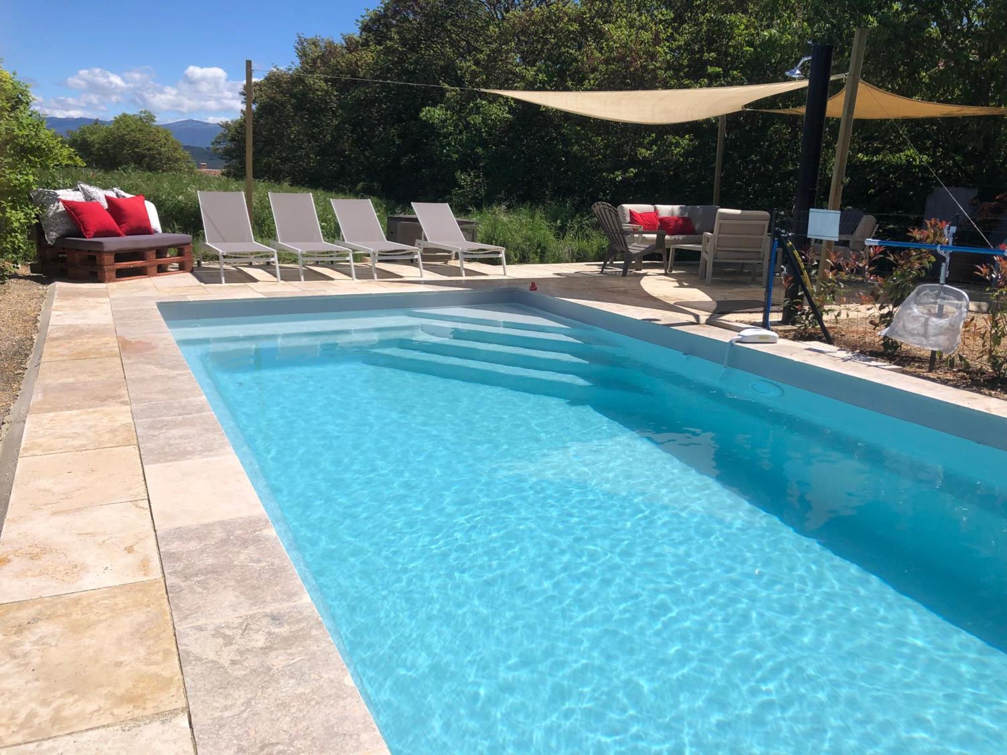 La Colombiere Du Chateau Bed & Breakfast
