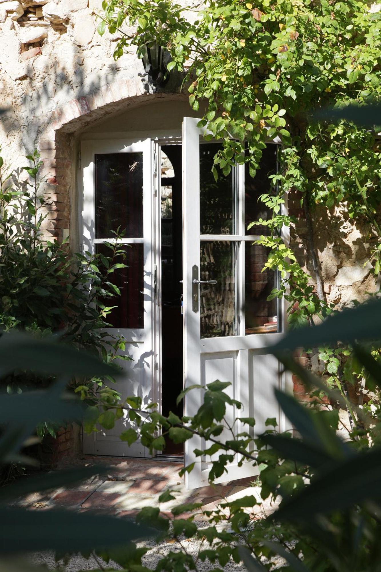 La Colombiere Du Chateau Bed & Breakfast