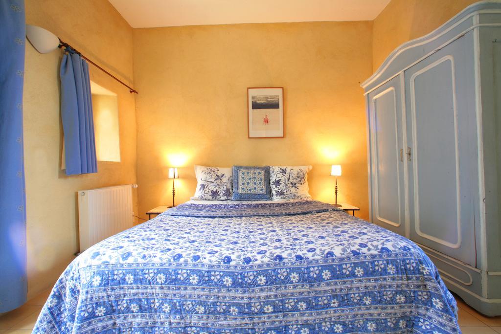 La Colombiere Du Chateau Bed & Breakfast 3*